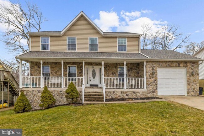 Building Photo - 7665 Cedar Dr