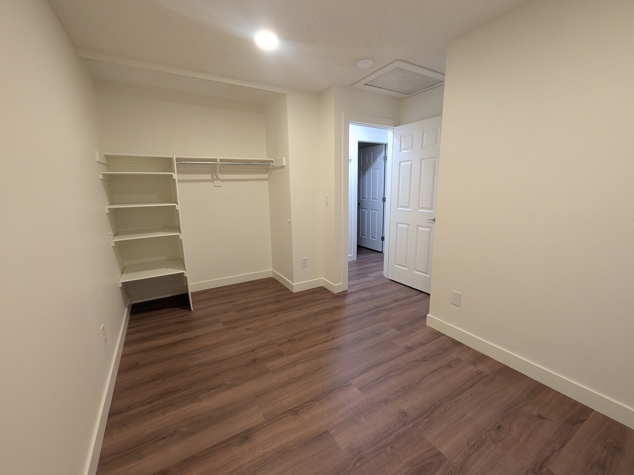 Building Photo - 8491 Rabbitbrush Way