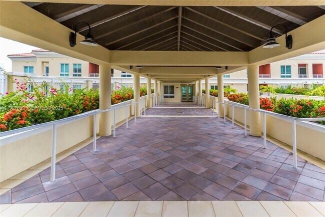 Building Photo - 7355 SW 89th St