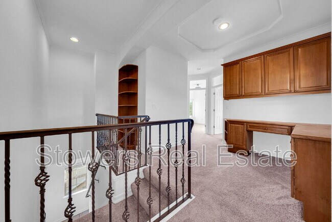 Building Photo - 6044 Claret Ct