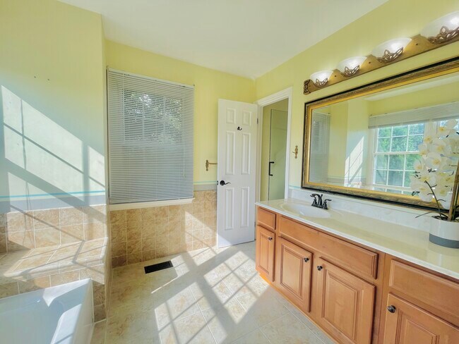 Building Photo - 20400 Lindos Ct