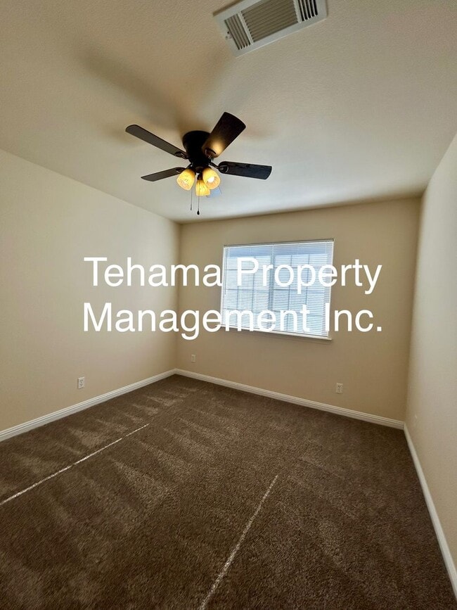 Building Photo - Newly remodeled 4 bedroom 2 bathroom