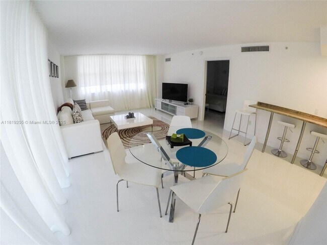 Building Photo - 6917 Collins Ave