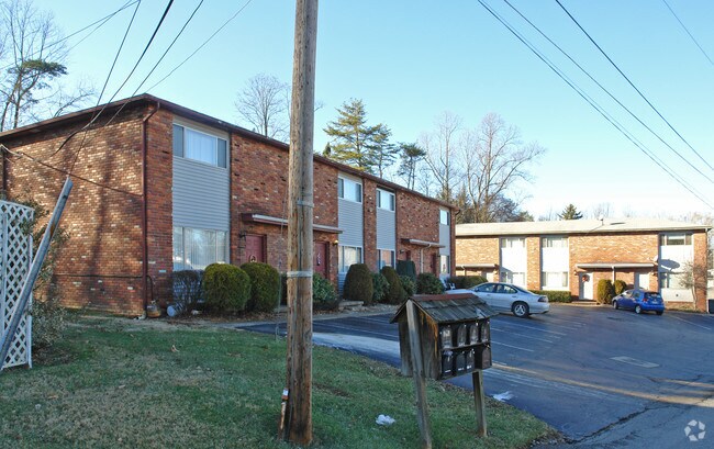 Primary Photo - 201-205 Stiles Dr