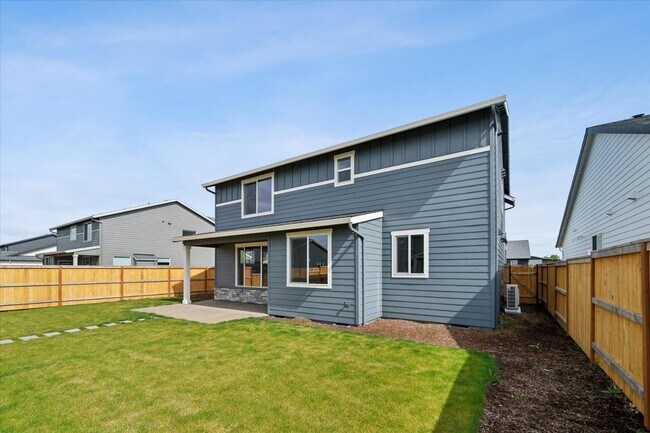 Building Photo - 11208 Apple Ln