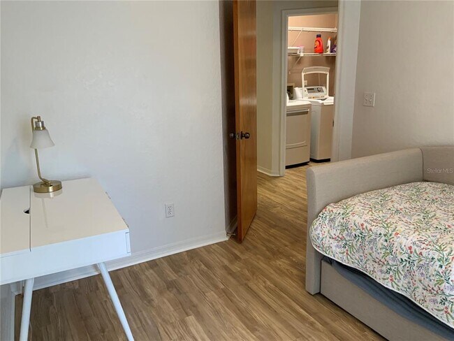 Building Photo - 1594 Coastal Pl