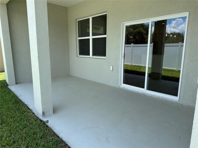 Building Photo - 4778 SE 25th Loop