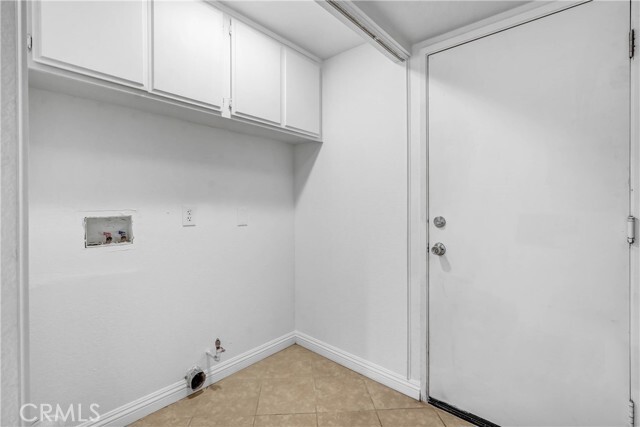 Building Photo - 39925 Falcon Way