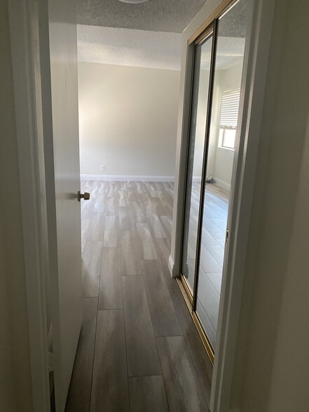 Entrance to master bedroom additional closet - 361 E Santa Anita Ave