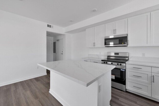 Building Photo - 68550 Grove St
