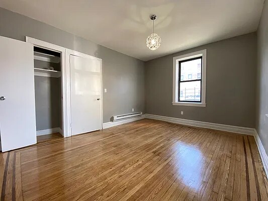 Building Photo - 2714 Avenue D