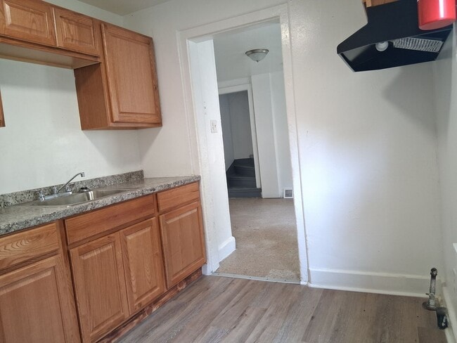Building Photo - 213 Cohansey St