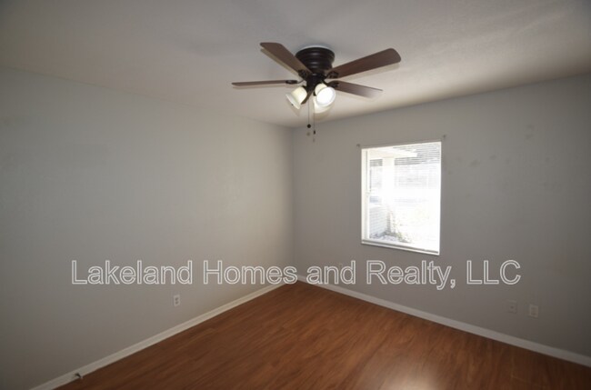 Building Photo - 2762 Gale Rose Dr