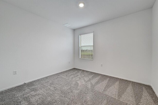 Building Photo - 7312 Spotted Leaf Wy