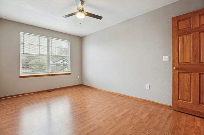 Building Photo - 5751 S Truckee St