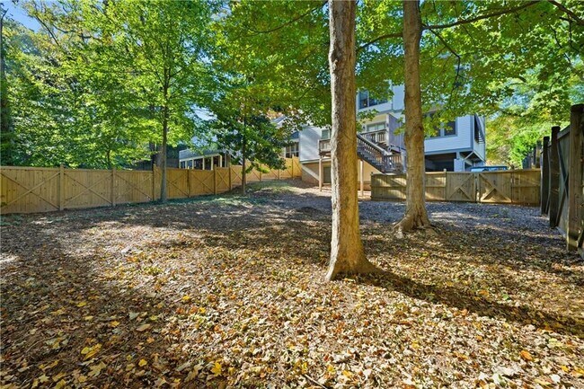 Building Photo - 1295 Cumberland Rd NE