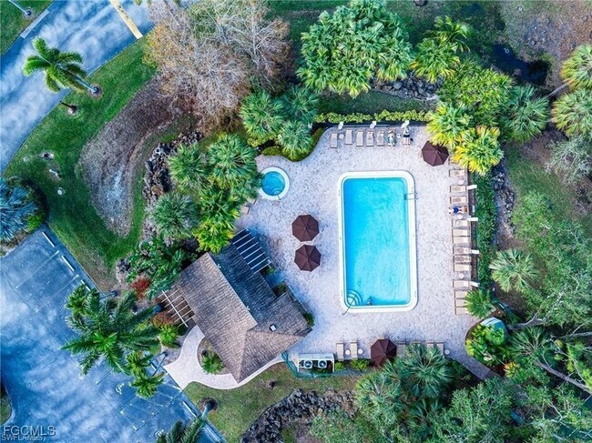 Building Photo - 15126 Parkside Dr