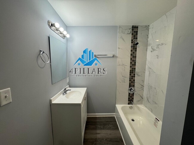 Building Photo - "Beautiful 3-Bedroom Retreat with 2 Baths ...
