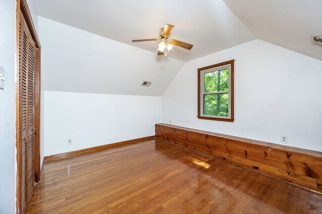 Building Photo - 720 Dove Path Ln