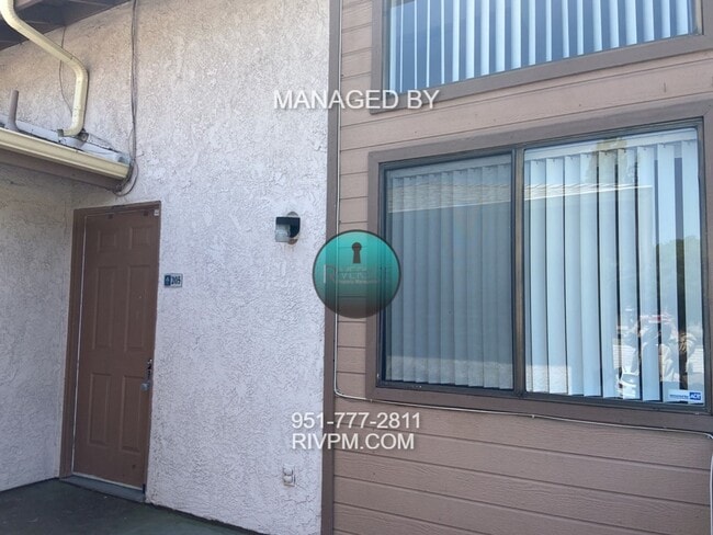 Building Photo - 2 Bed 2 Bath Condo In Gated Community  — $250 Move-In Discount!