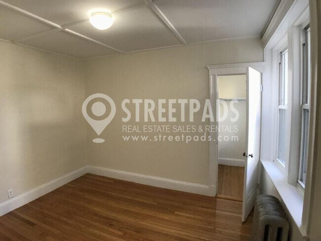 Building Photo - 1 bedroom in Boston MA 02215
