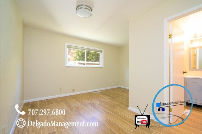 Building Photo - Benicia Southampton Hills! Gorgeous four b...