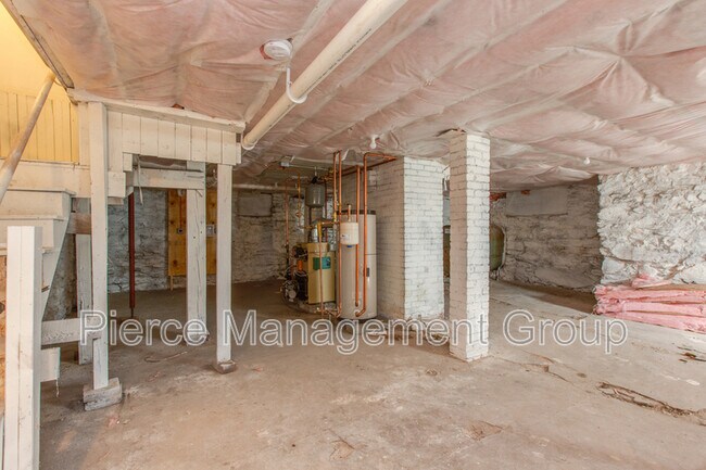 Building Photo - 30 High St