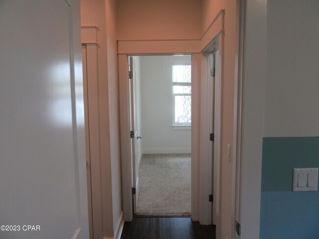 Building Photo - 404 Warren Bayou Ln.