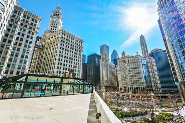 Building Photo - 405 N Wabash Ave