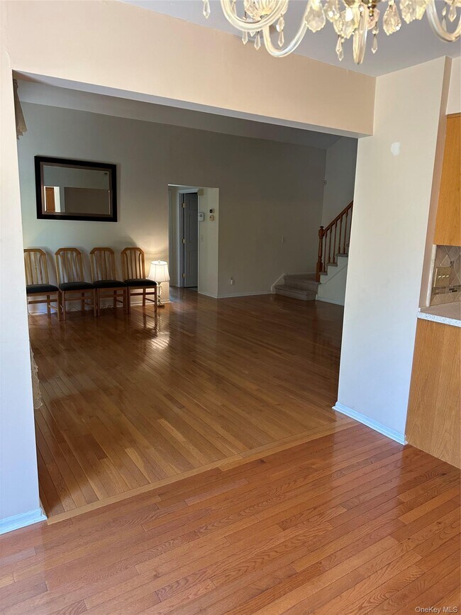 Building Photo - 202 Homestead Village Dr