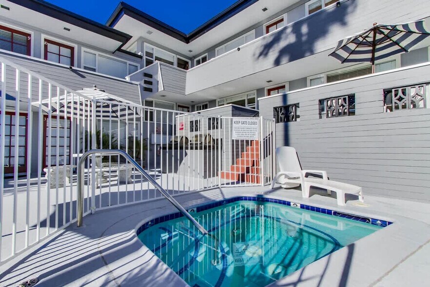 Building Photo - 2612 Bayside Ln