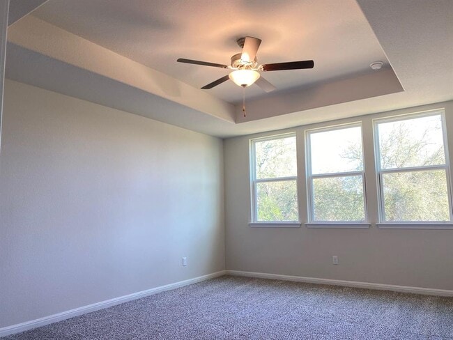 Building Photo - 370 Bright Star Ln