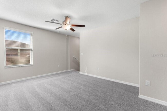 Building Photo - 5245 White Chicory Dr