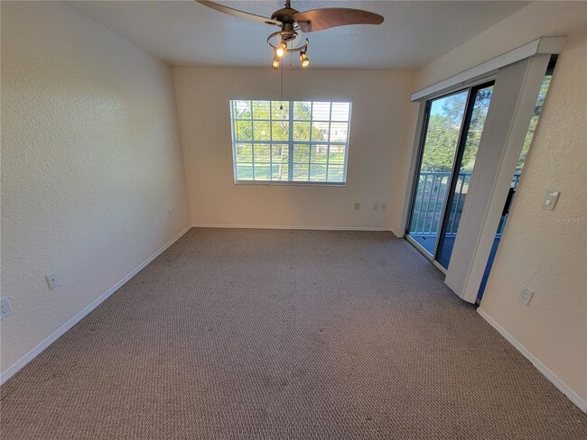 Building Photo - 14013 Fairway Island Dr