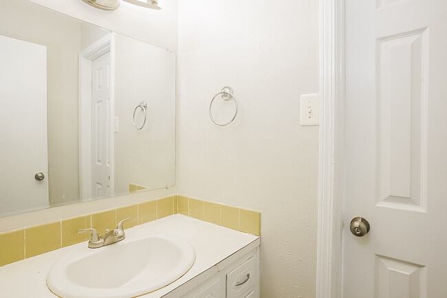 Building Photo - Comfortable 4-Bedroom Home in Augusta, GA