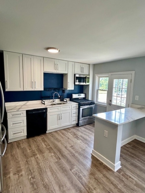 Building Photo - 2061 E Belvedere Ave