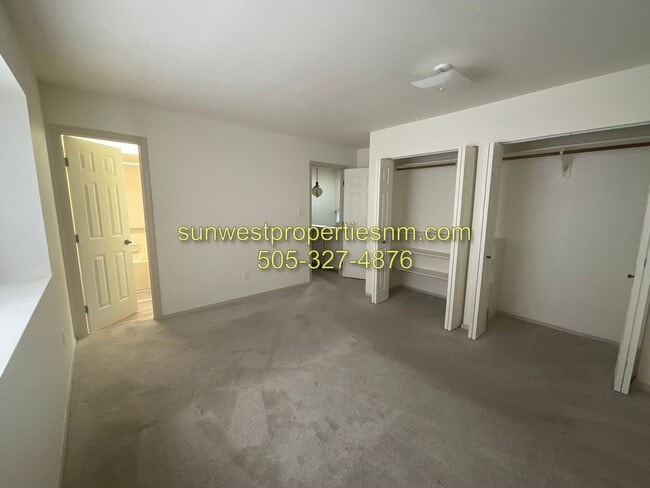 Building Photo - 4 Bedroom, 2 Bath Home