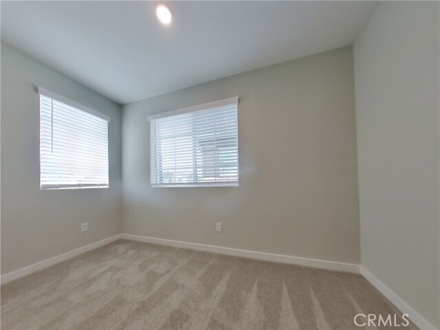 Building Photo - 31524 Hans Dr