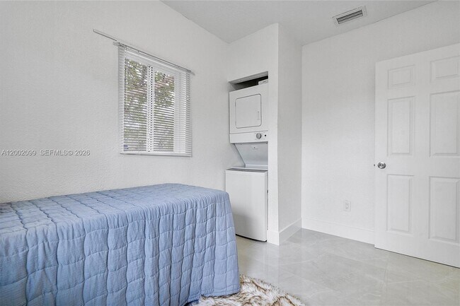 Building Photo - 1810 NW 47th St