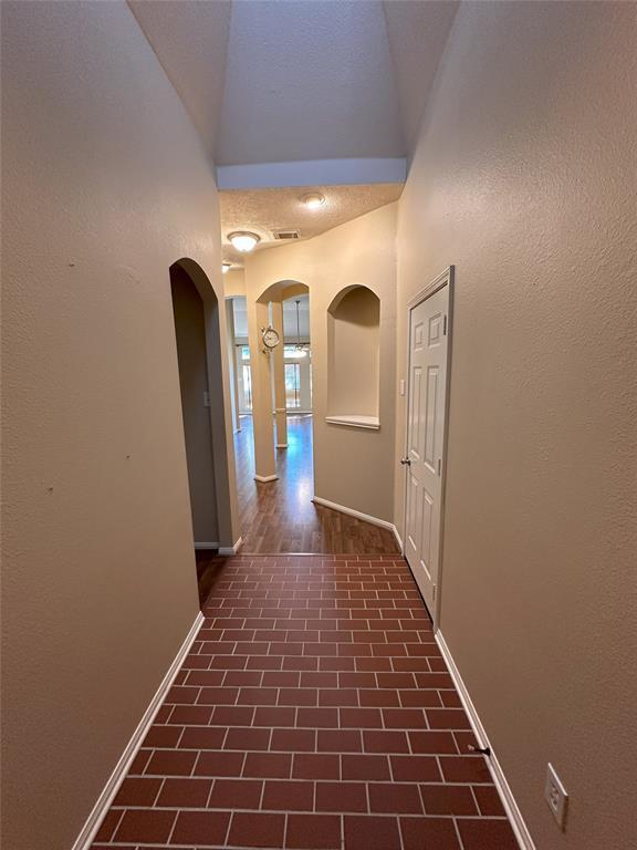 Building Photo - 3734 Paigewood Dr