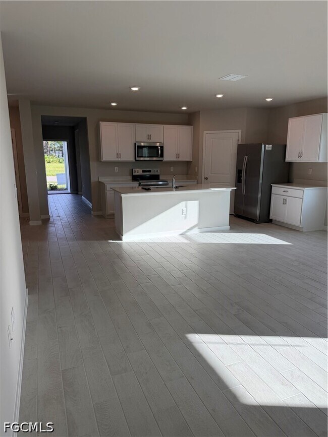 Building Photo - 5293 Mulsanne Wy