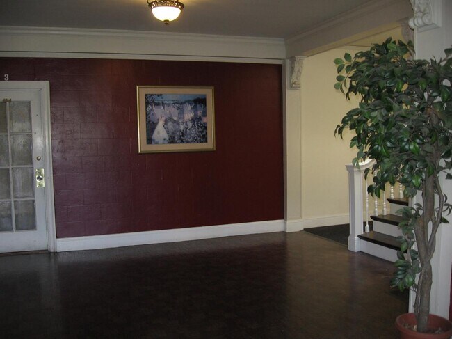 Building Photo - 3505 Kempton Way