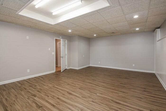 Building Photo - 2317 River Station Terrace