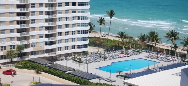 Building Photo - 1985 S Ocean Dr