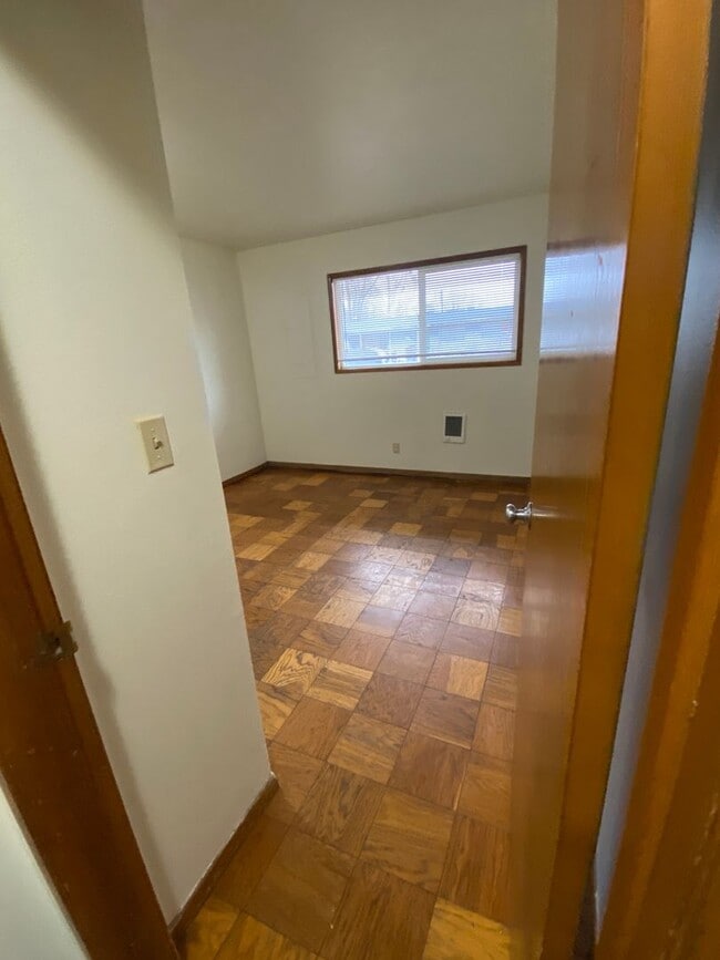 Building Photo - 8919 Travis Dr