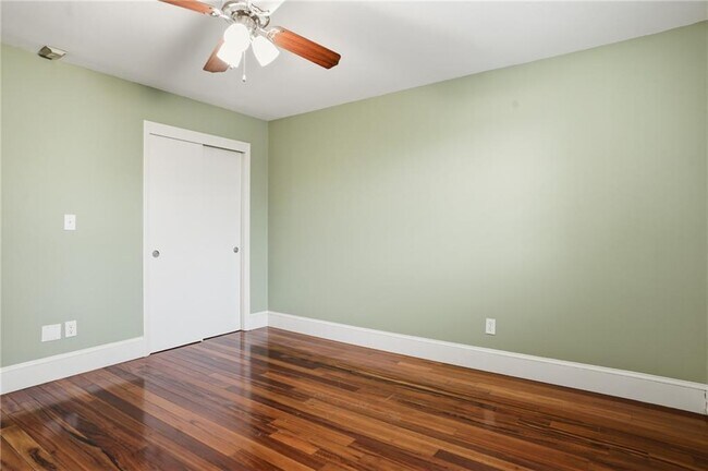 Building Photo - 70 Carroll Ave