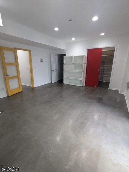 Building Photo - 200 Burnet Ave