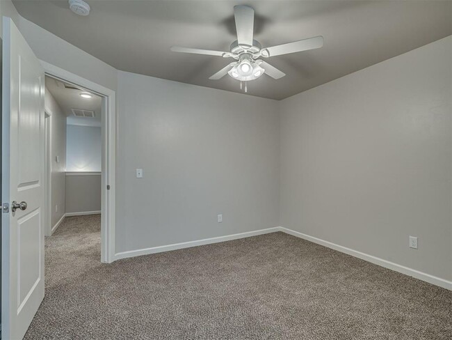 Building Photo - 4320 NE 119th St