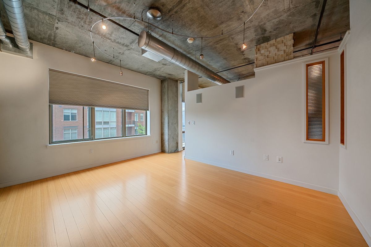 Building Photo - 1401 Wewatta St