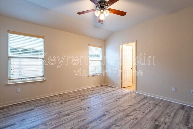 Building Photo - 13321 Pine Needle St